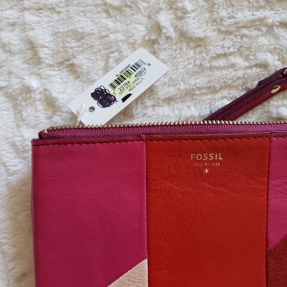 NWT Fossil Patchwork Clutch Wristlet Wallet - Picture 4 of 5